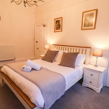 Villa Sunnyvale House Whitby Esterno foto